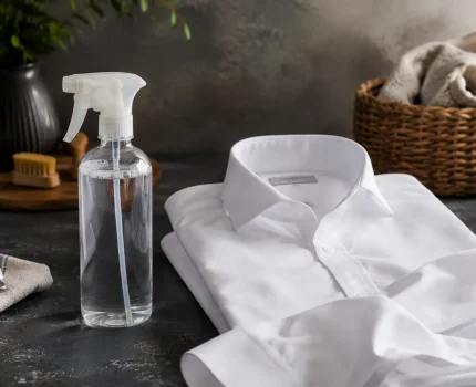 Krochmal w sprayu – jak go używać, żeby koszula leżała jak nowa?